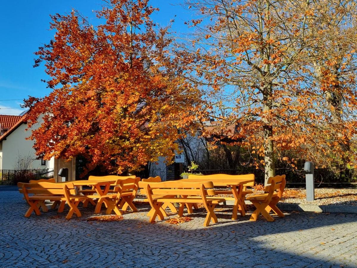 Hotel Kreuzbergbaude Beim Berzdorfer See Mit Wohlfuehl Sauna Markersdorf Екстериор снимка